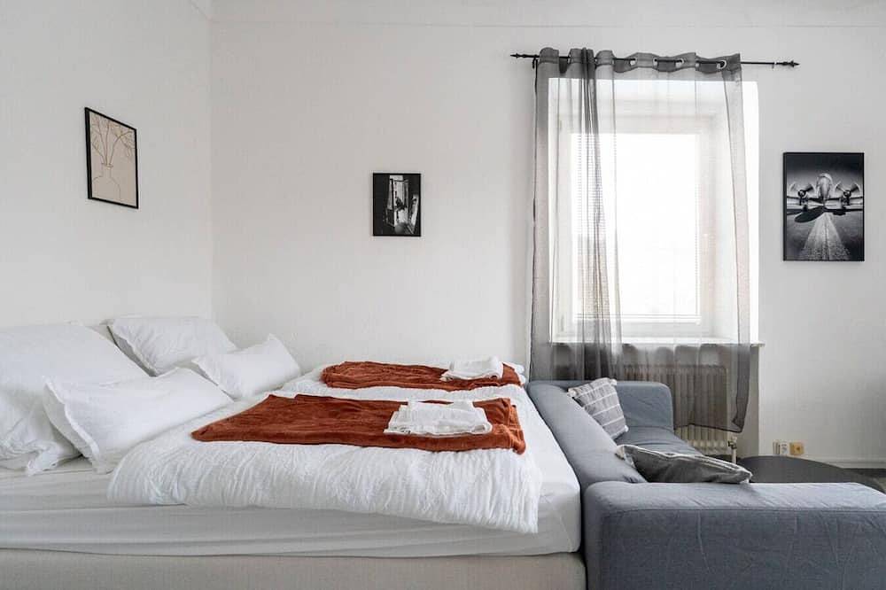 Ganze Wohnung, Stylish Apartment at Main Square • 35 m² • Quiet in Leoben, Lavanttaler Alpen