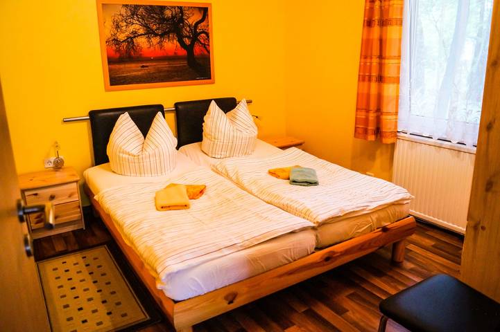 Bungalow für 3 Personen, mit Garten und Terrasse in Niederlausitz - 4