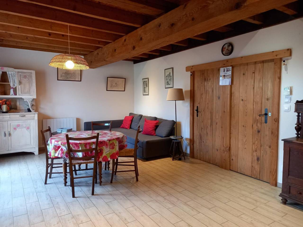 Charmantes Ferienhaus mit Kanalzugang und Privatsphäre in Gannay-sur-Loire, Allier