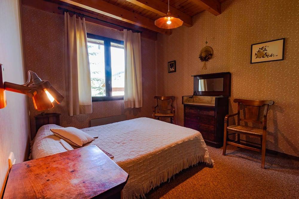 Nice country house in Queyras  Alps of south , Embrun , Saint Veran in Abriès-Ristolas, Queyras