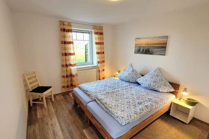 Ferienwohnung für 2 Personen, mit Terrasse und Garten in Bad Kleinen - 2