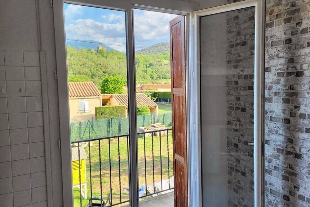 Entire apartment, Homerez - Apartment in Ria-Sirach in Ria-Sirach, Parc naturel régional des Pyrénées catalanes