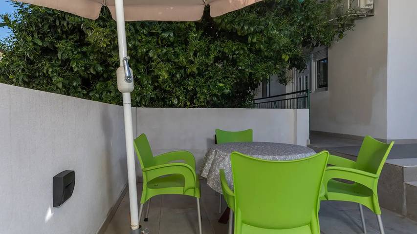 Apartament wakacyjny dla 4 osób, z taras w Podaca
