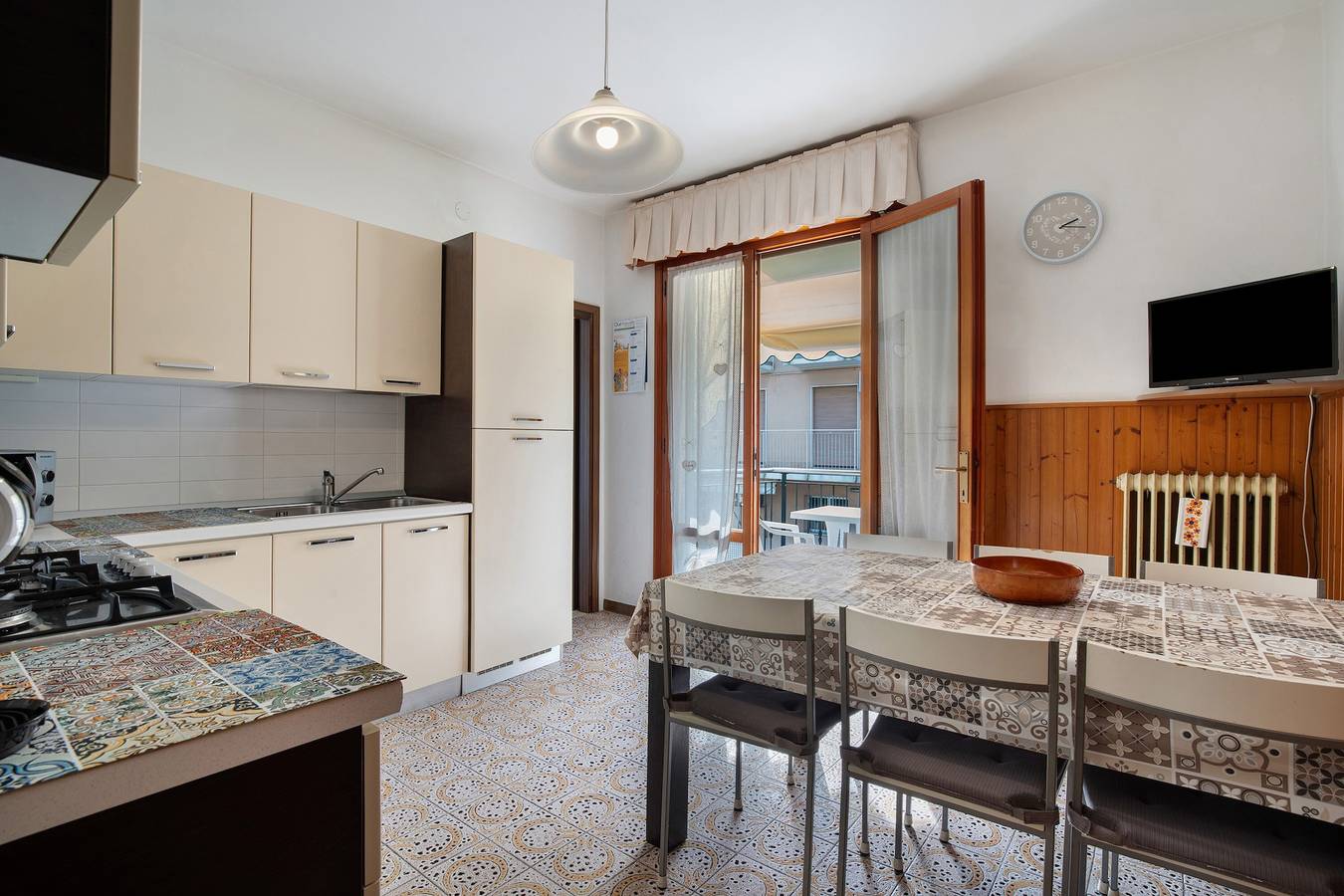 Ganze Wohnung, Ferienwohnung „Uso Turistico“ mit privater Terrasse, Wlan und Klimaanlage in Lido di Jesolo, Jesolo-stadt