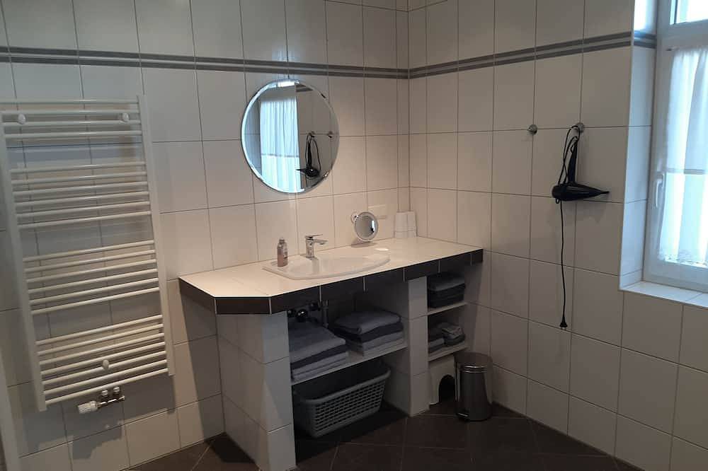 Vacation home in Strasen with pool, (Mundt, Roswitha) H1 - Holiday home in Strasen with pool, (Mundt, Roswitha) in Strasen, Wesenberg