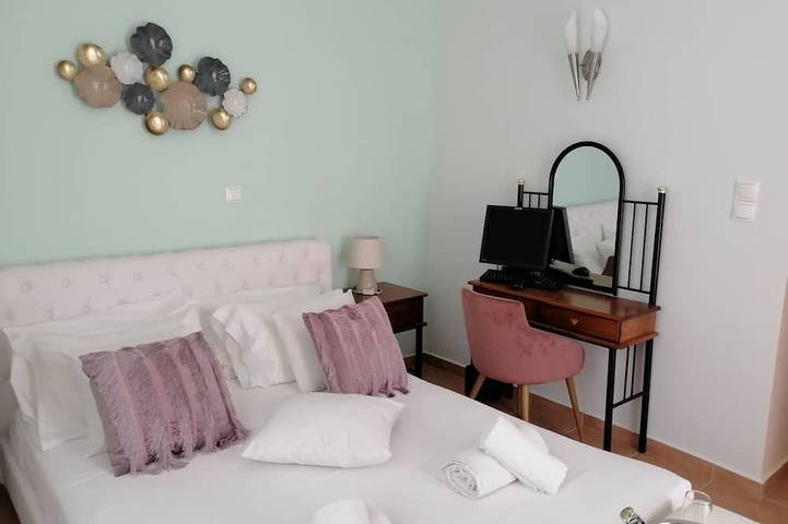 Ferienwohnung für 4 Personen, mit Garten und Balkon sowie Pool in Gythio - 4