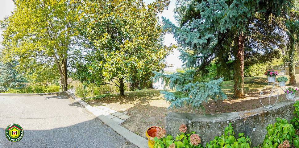 Acogedora casa rural con aparcamiento, jardín y WiFi | Cerca de Vienne - 1km in Vienne (Isère), Región de Vienne