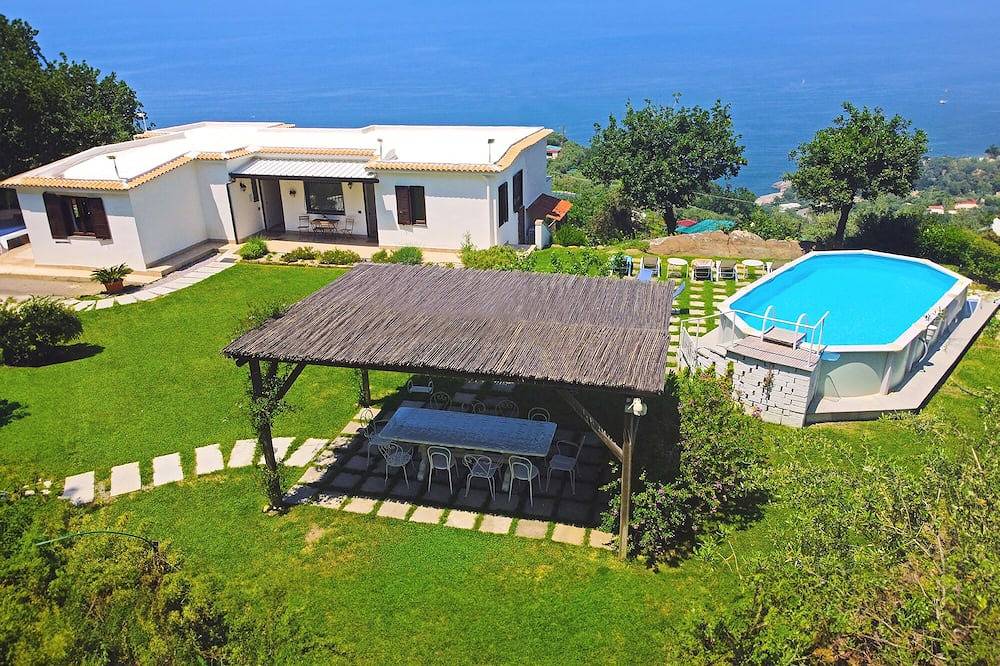 Villa Novanta - 100% Partenopea Erfahrung in Marciano, Neapel Provinz