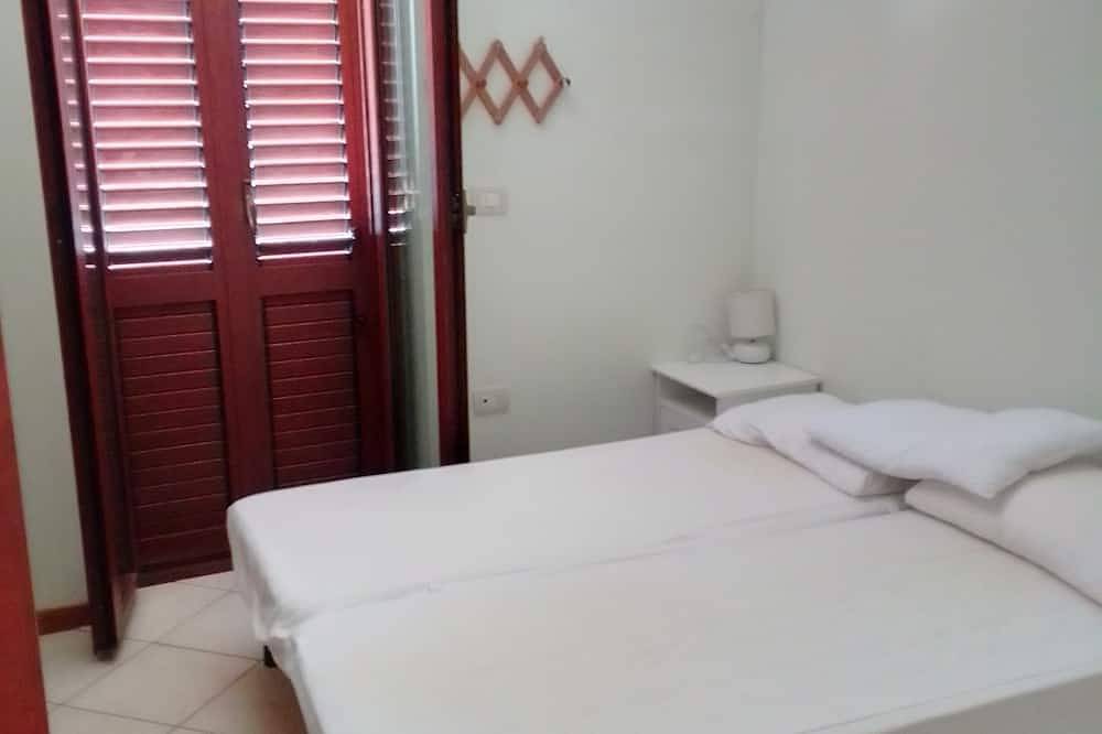 Entire apartment, Three-room seaside apartment with front and side sea view terrace in Adriatic Coast Abruzzo