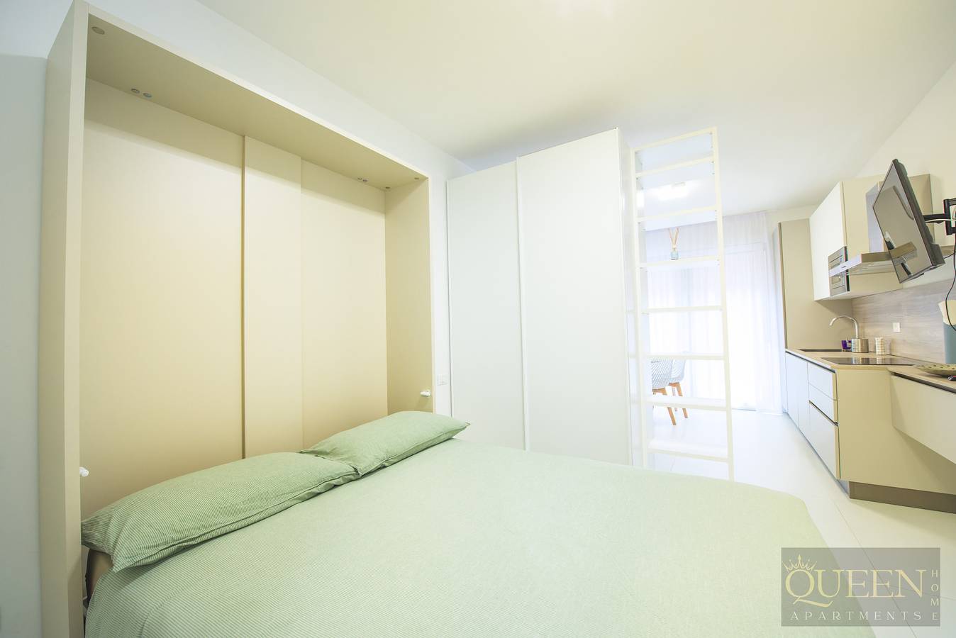 Appartamento intero, Queen Home Martinne in Bologna, Provincia di Bologna