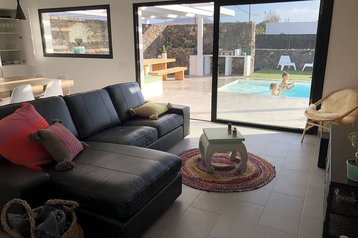 Villa neuve et moderne à Lajares (Fuerteventura) avec piscine chauffée in Lajares, La Oliva