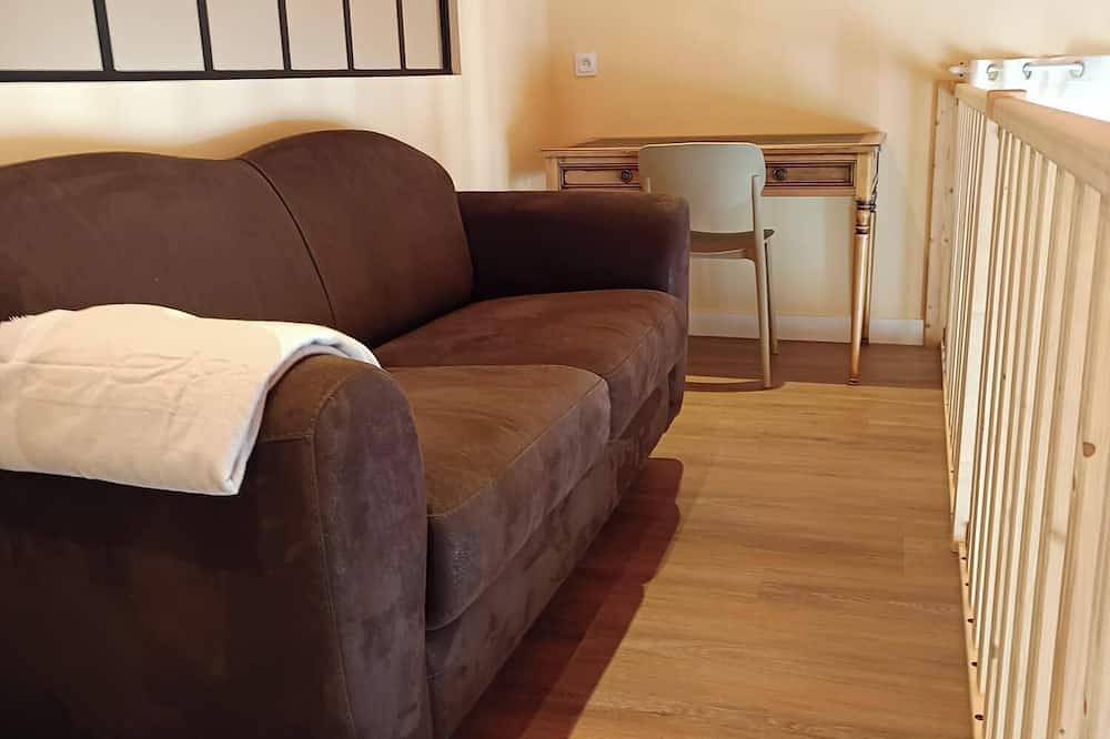 Appartement entier, Duplex indépendant in Joncy, Région de Charolles