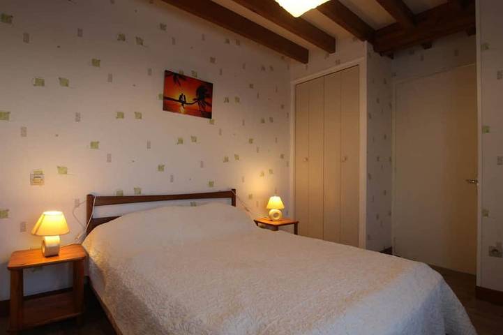 Gîte pour 4 personnes, avec jardin à Liesville-sur-Douve - 2