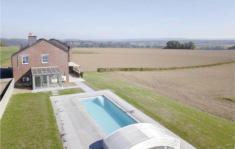 Ferienhaus für 10 Personen, mit Garten und Sauna sowie Terrasse, mit Haustier - 1