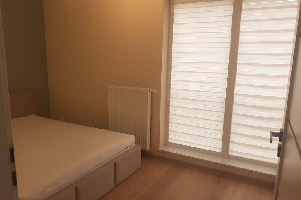 Ganze Wohnung, Beautiful apartment 20 minutes from downtown with a parking space in Białołęka, Warschau