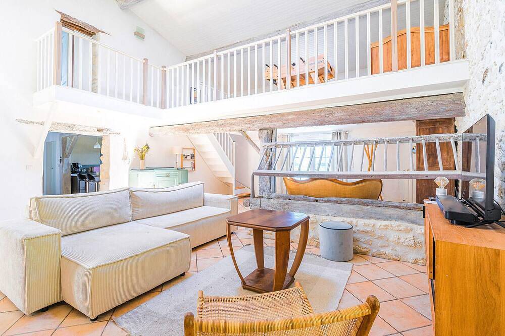 Impresionante casa en Médis in Médis, Côte de Beauté
