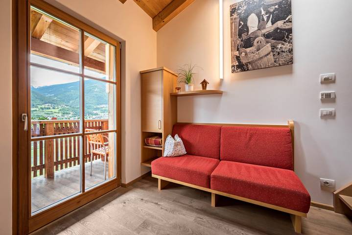 Hel lejlighed, Ferielejlighed for 4 personer med balkon in Neustift (Unterdorf), Vahrn