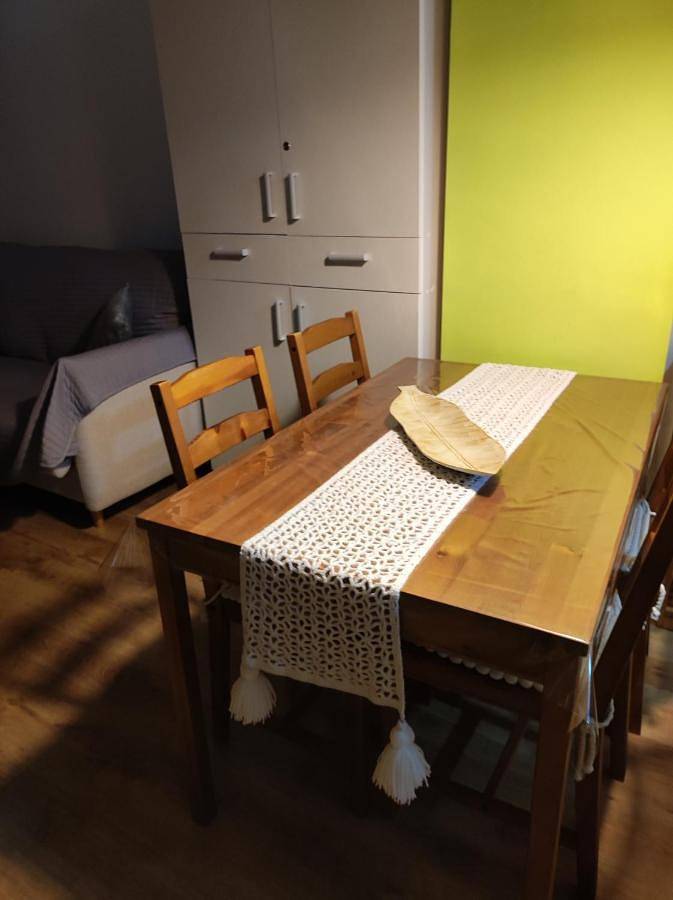 Apartamento entero, Casa Pilar situada en la capital del Somontano in Barbastro, Provincia de Huesca