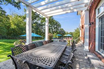 Vacation House for 24 Guests in Pennsylvania, USA, Picture 1