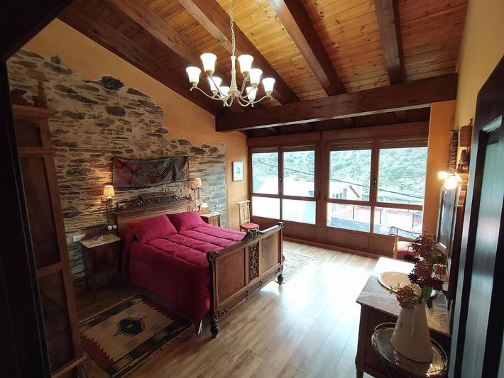 Casa rural para 13 personas, con jardín y vistas, Se admiten mascotas en El Bierzo - 4