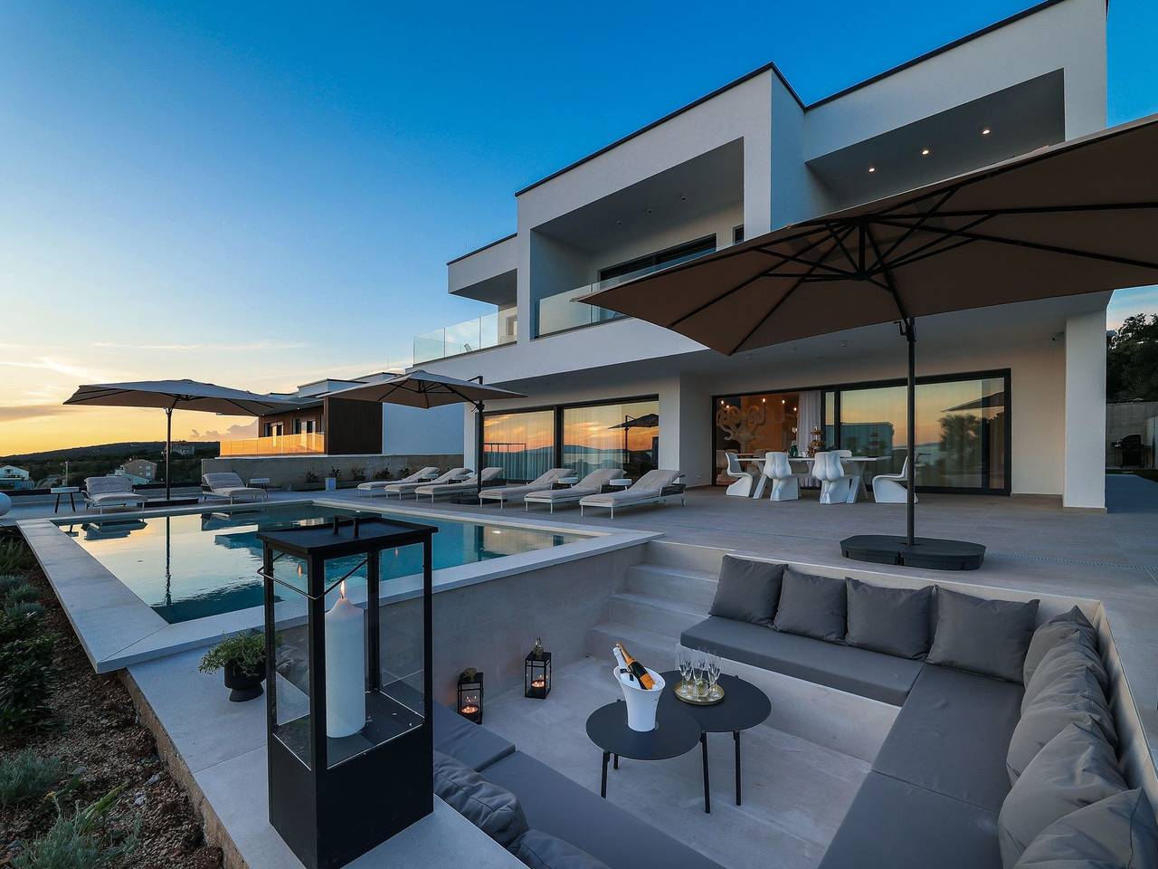 Luxuriöse Villa 360 - privater beheizter Pool in Novalja, Otok Pag