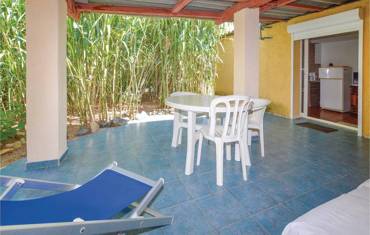 Appartement en bord de mer avec parking et terrasse in Calvi, Région de Calvi