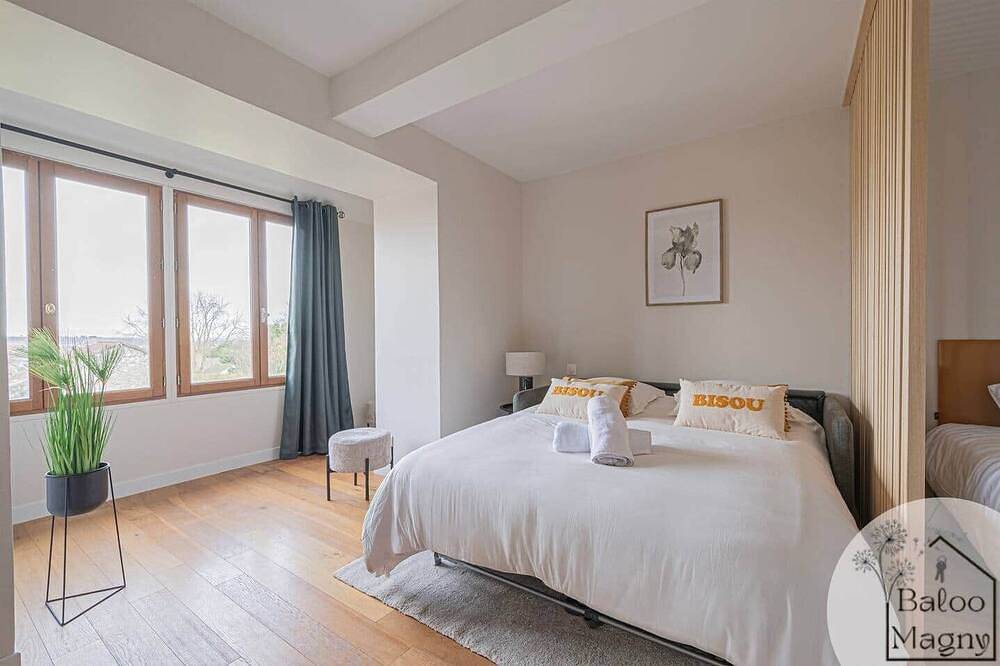 Entire apartment, Le Refuge de Bagheera -Charme & Confort Disneyland in Magny-le-Hongre, Seine-et-Marne