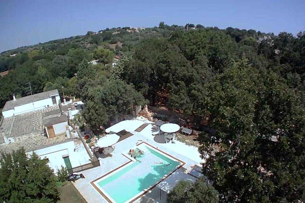Tipico Casale rurale anni 60 di 130 mq. della Valle D'itria in Cisternino, Salento