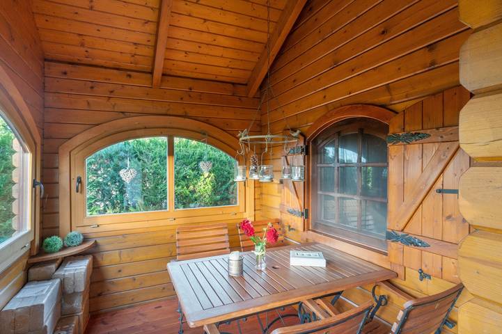 Holiday Home 'Haus Sonnenschein' with Private Terrace, Private Garden and Wi-Fi in Walchum, Landkreis Emsland