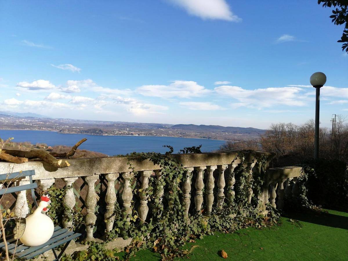 Villa Magnolia Bb, Lago Maggiore (Massino Visconti, Italy) in Massino Visconti, Comune di Massino Visconti