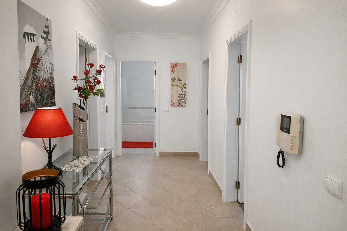 Appartement de vacances entier, T2 Cond. Privado A/C. piscinas, praia a 500m in Albufeira, District de Faro