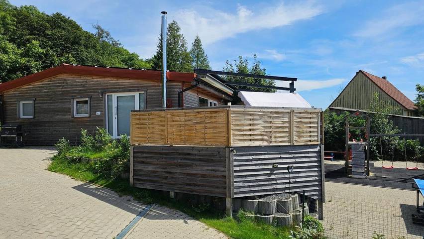 Ferienhaus für 4 Personen, mit Balkon und Whirlpool sowie Terrasse und Garten in Stiege im Harz - 4