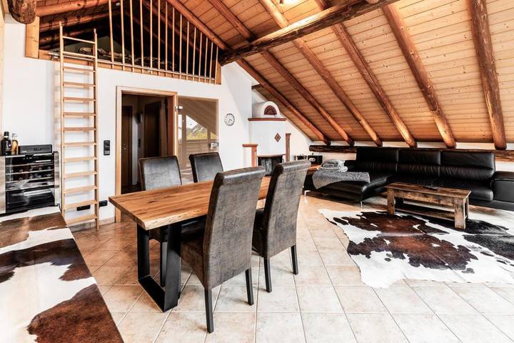 Ferienhaus für 4 Personen, mit Balkon und Terrasse sowie Garten und Sauna in Bayreuth