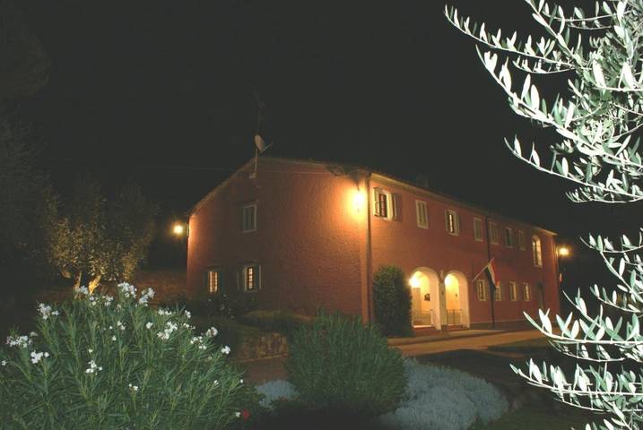 Chambre d’hôte pour 2 personnes, avec jardin et piscine, animaux acceptés à Pistoia - 4