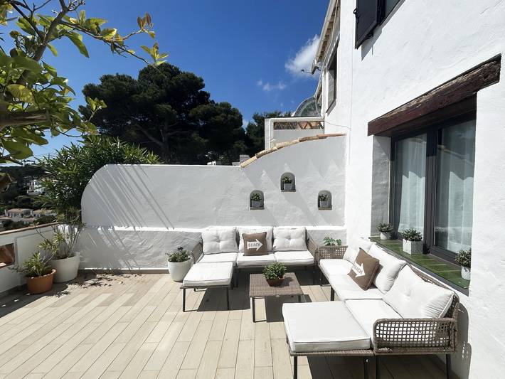 Casa rural con piscina para 6 personas, con vistas al mar además de terraza y piscina en la Costa Brava - 3
