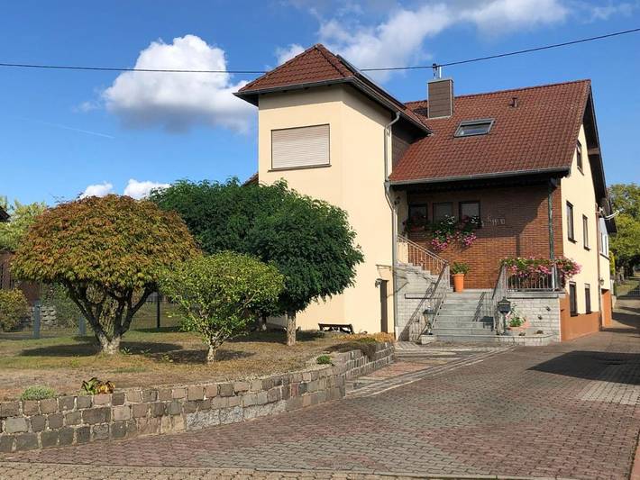 Ferienwohnung für 4 Personen, mit Garten