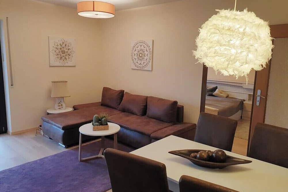 Ganze Wohnung, Untersbergblick - Apartment in Luftkurort an den Toren zu Salzburg in Ainring, Rupertiwinkel