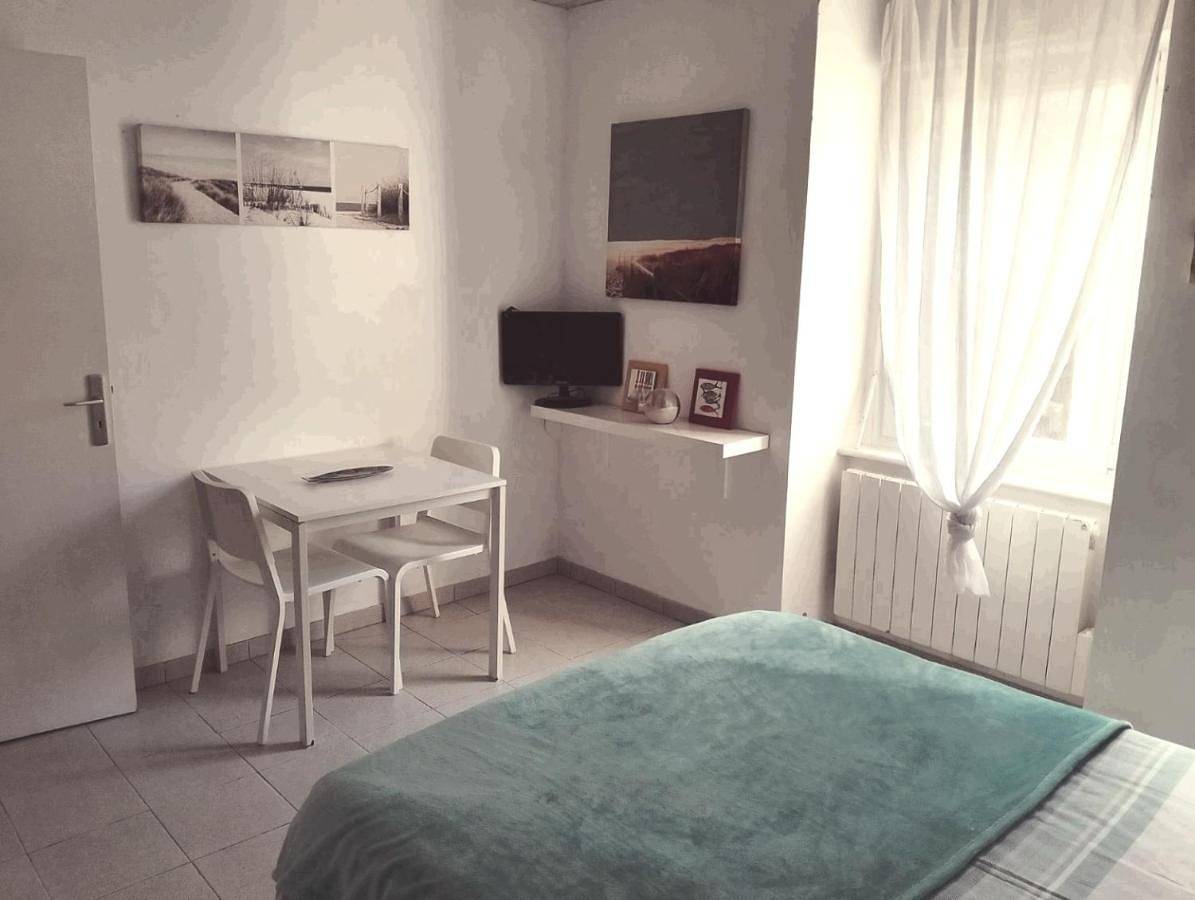Appartement entier, One-Bedroom Apartment in Saint-Guénolé, Penmarch