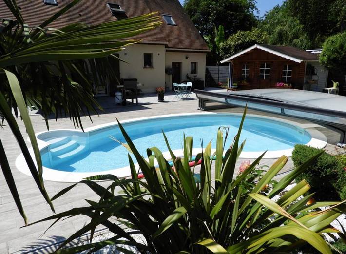 Chambre d’hôte pour 2 personnes, avec Terrasse ainsi que Jardin et Piscine