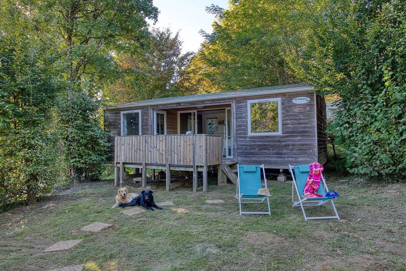 Zecamping 3 étoiles piscine chauffée mobil-home 28m2 in Les Eyzies, Périgord Noir