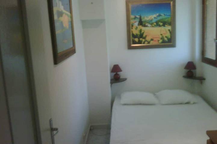 Gîte pour 4 personnes, avec balcon et piscine dans Office De Tourisme De Bormes Les Mimosas - Le Port - 2