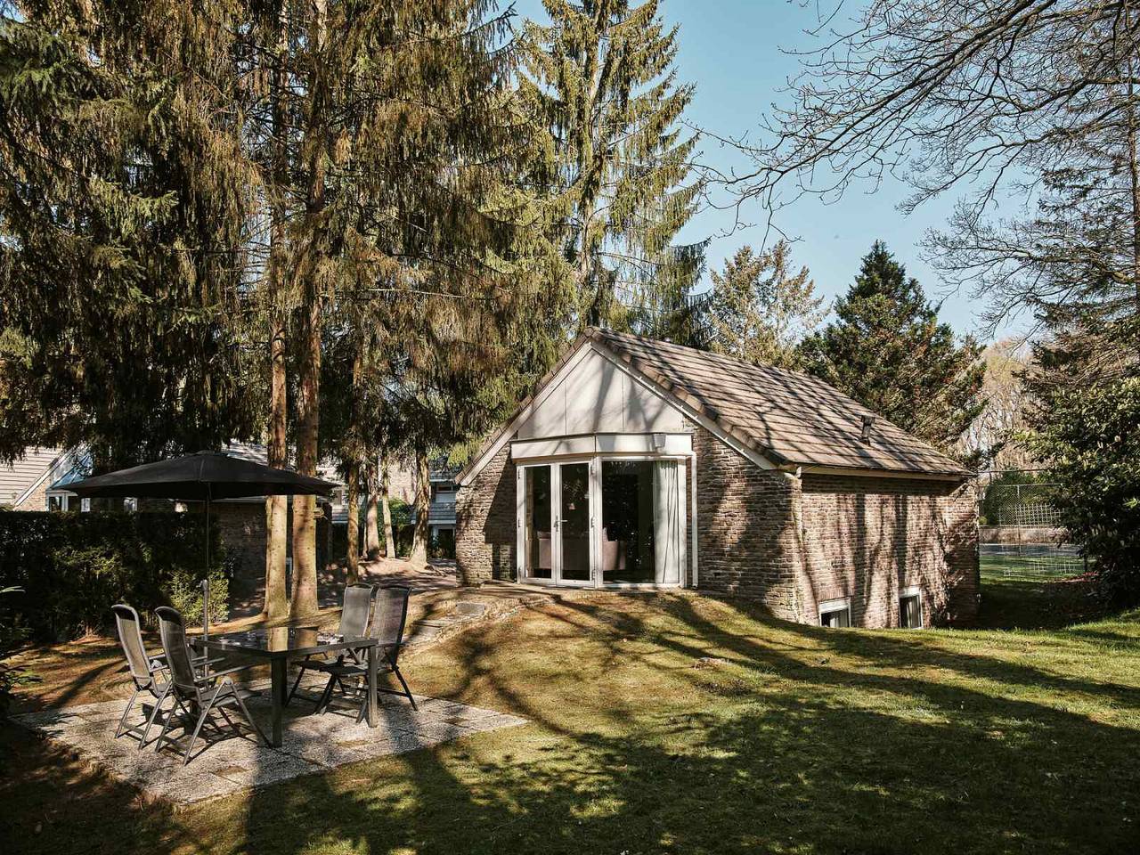 Sfeervolle 4-persoons bungalow op Vakantiepark De Bosrand midden op de Veluwe in Epe, Veluwe