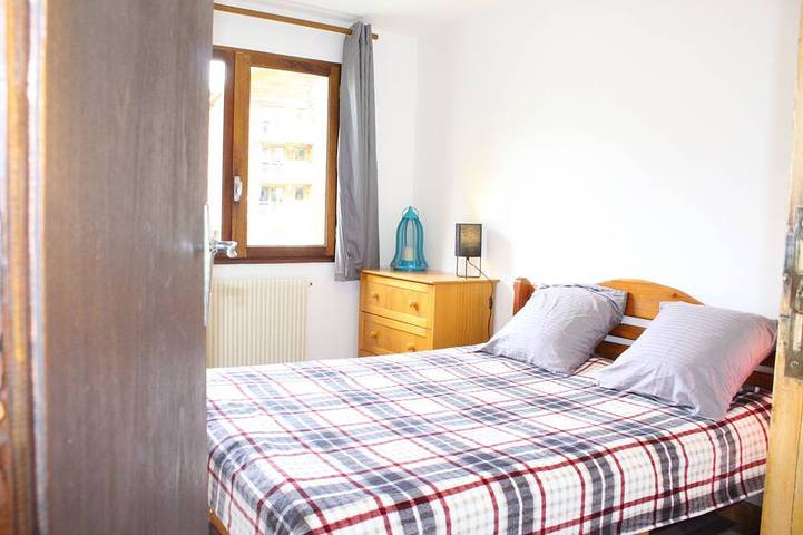 Appartement entier, Appartement familial pour 6 personnes dans une résidence calme à Sainte Marie in Vars (station de ski), Vars