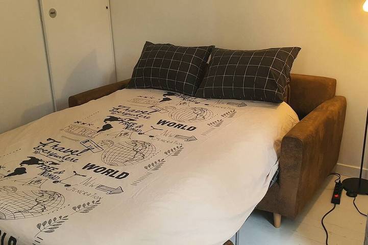 Location de vacances pour 10 personnes, avec jardin et piscine à Nesles-la-Vallée - 4