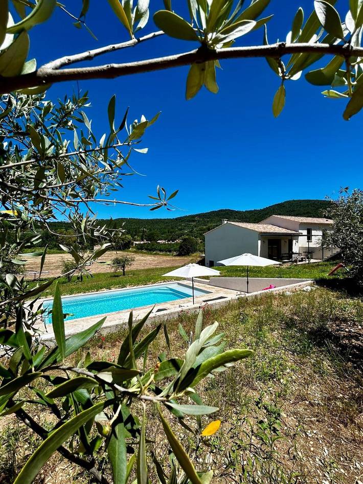 Location de vacances pour 6 personnes, avec Jardin à Mollans-sur-Ouvèze