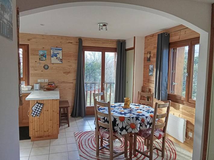 Gîte pour 5 personnes, avec vue et jardin à Entremont-le-Vieux - 4