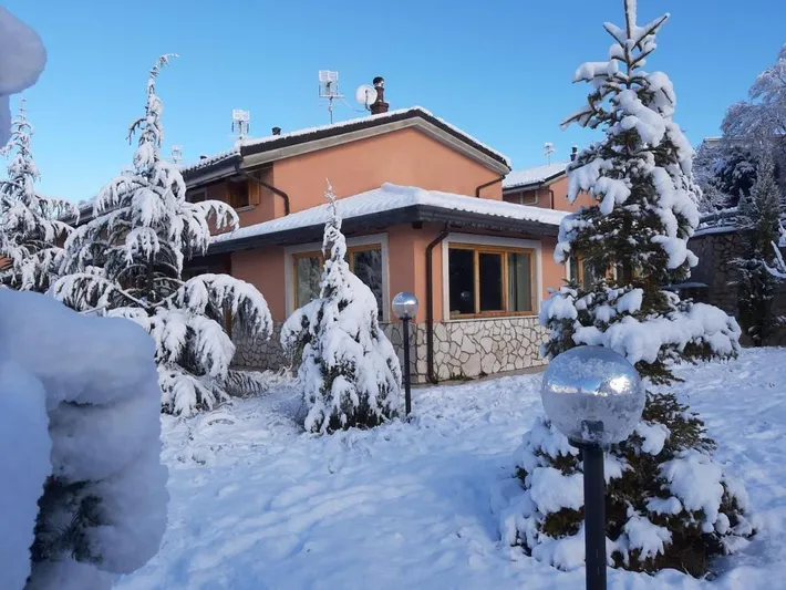 Casa de vacaciones para 10 personas, con jardín y vistas - 1
