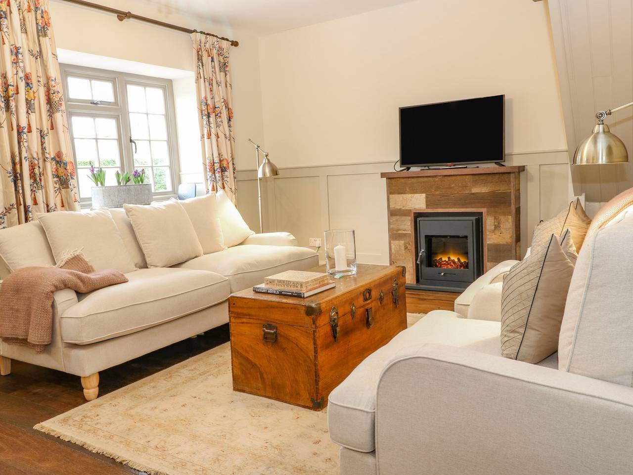 Oma's Cottage in Little Compton, Warwickshire