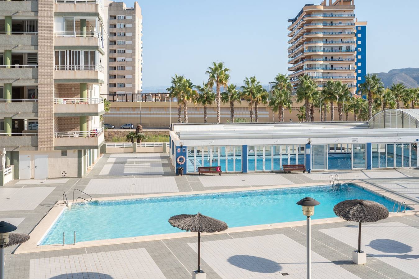 Ganze Wohnung, Ferienwohnung 'Maria's Beach' mit Gemeinschaftspool, gemeinsamer Terrasse und Wi-Fi in Playa de Tavernes de la Valldigna, Tavernes de la Valldigna