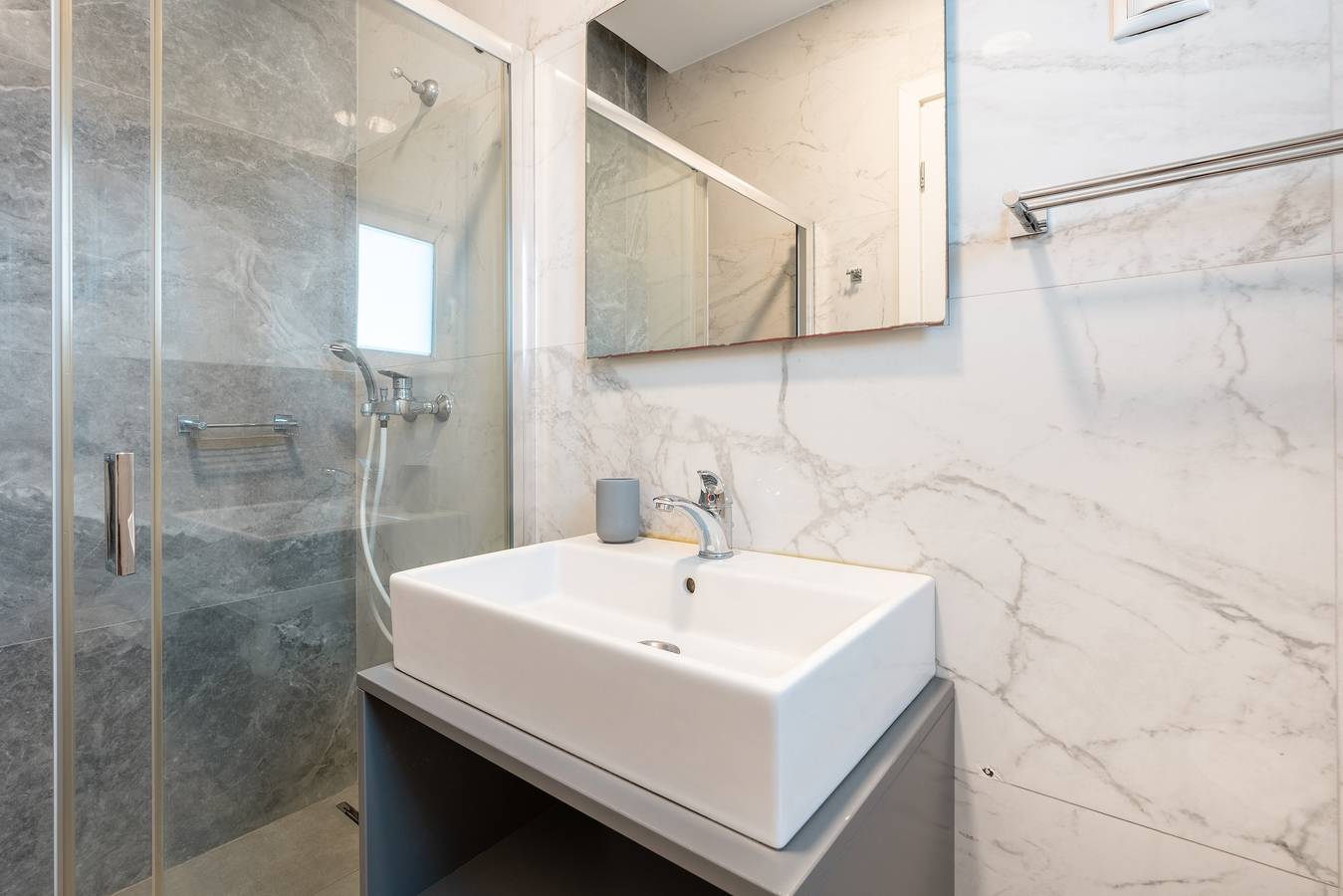 Appartement 'Tesoro Del Mare met Uitzicht op Zee 3' met Uitzicht op Zee, Privéterras en Wifi, foto 7